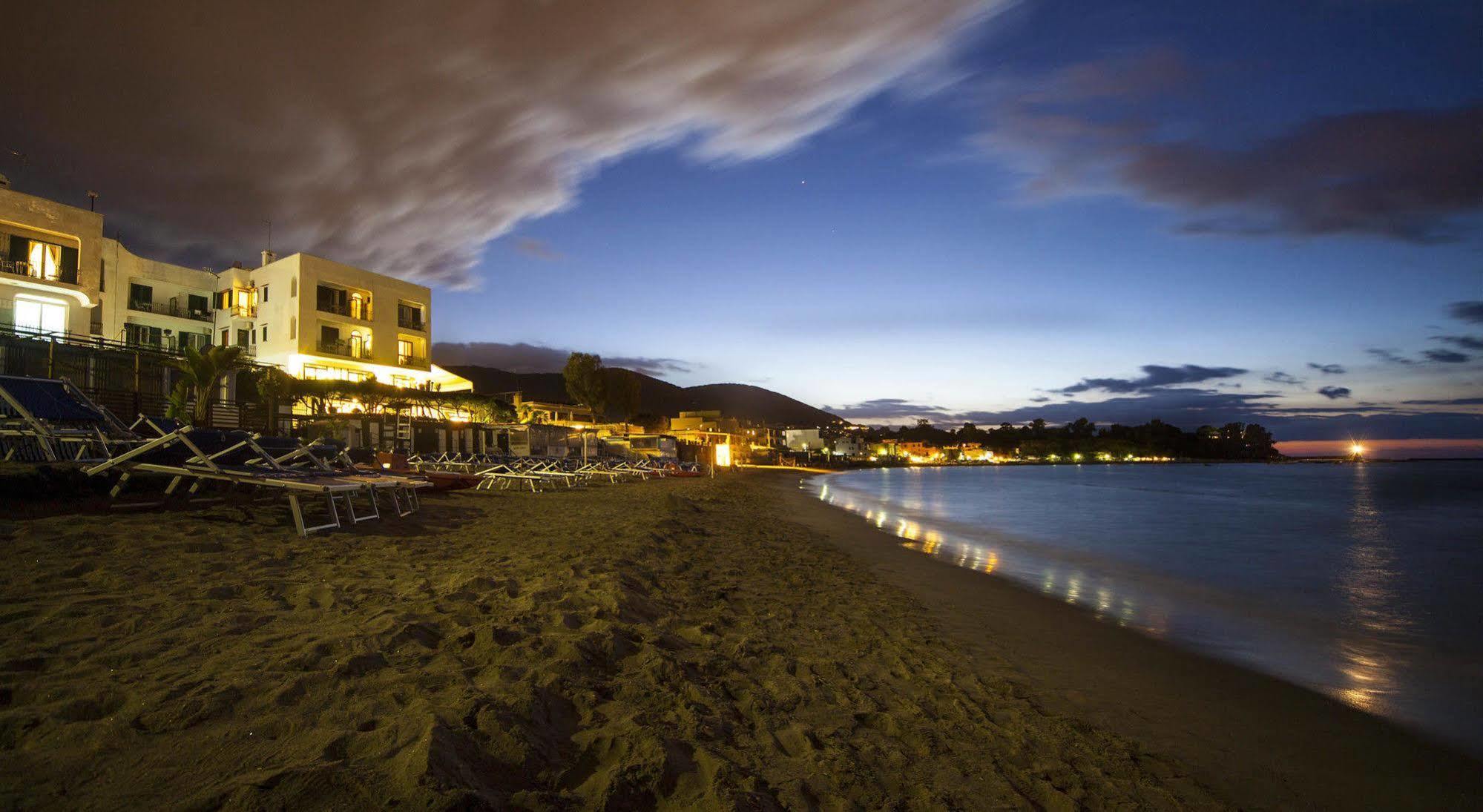 Hotel Ambasciatori Ischia Esterno foto